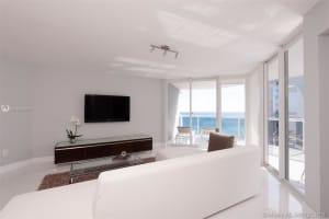 6301 Collins Ave, Miami Beach, FL 33141, Sold 11/12/20