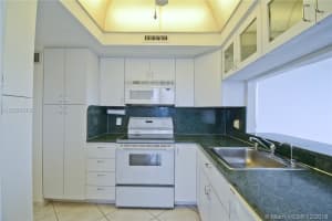 3505 S Ocean Dr, Hollywood, FL 33019, Sold 10/03/19