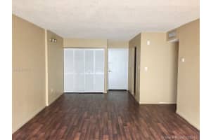 9350 Fontainebleau Blvd, Miami, FL 33172, Sold 07/11/19