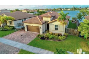 13137 SW 284th St, Homestead, FL 33033, Sold 04/19/19