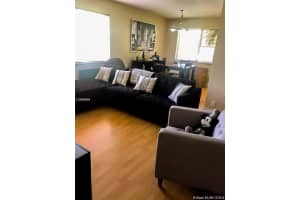 8886 SW 3rd St, Pembroke Pines, FL 33025, Sold 01/04/19