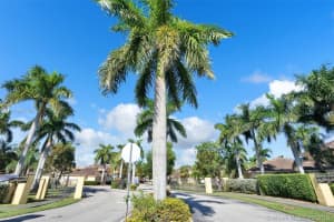 7285 NW 173rd Dr, Hialeah, FL 33015, Sold 06/21/19