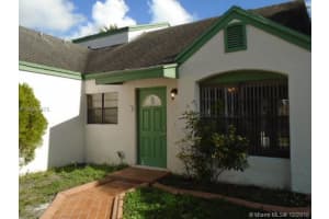 19205 NW 81st Pl, Hialeah, FL 33015, Sold 03/04/19