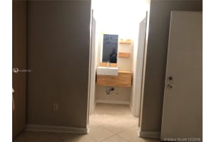 9454 SW 77th Ave APT S1, Miami, FL 33156, Sold 01/31/19