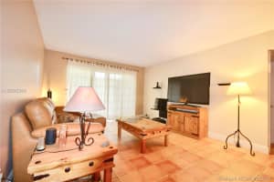 10441 Mahogany Key Cir, Miami, FL 33196, Sold 01/23/19