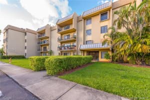 10431 N Kendall Dr APT D304, Miami, FL 33176, Sold 02/26/19