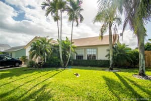5522 SW 57th Pl, Davie, FL 33314, Sold 03/19/19