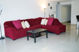 601 Ives Dairy Rd, Miami, FL 33179, Sold 02/27/19