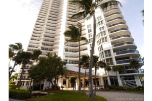 16711 Collins Ave, Sunny Isles Beach, FL 33160, Sold 04/08/19