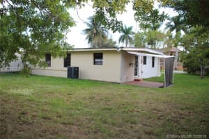 9895 NW 26th St, Doral, FL 33172, Sold 02/20/19