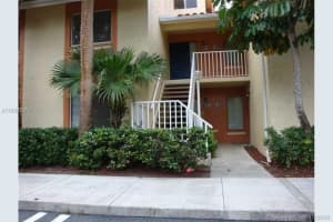 1028 The Pointe Dr, West Palm Beach, FL 33409, Sold 03/28/19