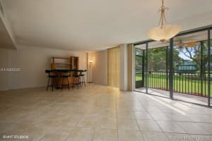 3401 N Country Club Dr, Aventura, FL 33180, Sold 01/16/19