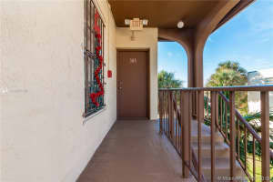 10850 W Flagler St APT D305, Miami, FL 33174, Sold 02/25/19