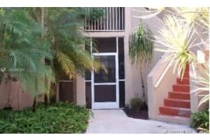 8734 SW 3rd St, Pembroke Pines, FL 33025, Sold 01/29/19