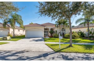 2855 Dunwoodie Pl, Homestead, FL 33035, Sold 03/14/19
