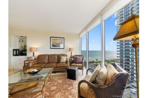 4779 Collins Ave, Miami Beach, FL 33140, Sold 06/28/19