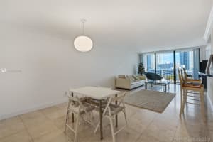 200 Leslie Dr, Hallandale Beach, FL 33009, Sold 10/04/19