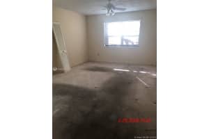 511 Ives Dairy Rd, Miami, FL 33179, Sold 05/03/19