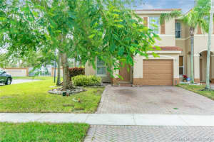 240 Riverwalk Cir, Sunrise, FL 33326, Sold 02/28/19
