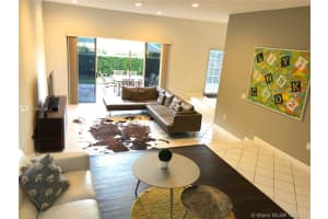 5520 NW 104th Ct, Doral, FL 33178, Sold 05/03/19