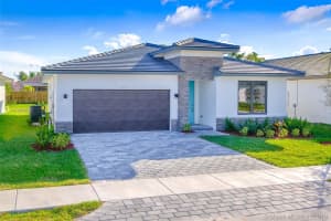 2910 SE 3rd St, Homestead, FL 33033, Sold 02/27/19