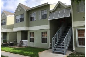 17520 NW 67th Pl, Hialeah, FL 33015, Sold 03/19/19