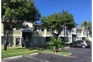 17520 NW 67th Pl, Hialeah, FL 33015, Sold 03/19/19