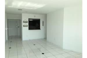 5601 Collins Ave PH 9, Miami Beach, FL 33140, Sold 05/16/19