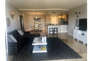 800 NE 195th St, Miami, FL 33179, Sold 02/21/19