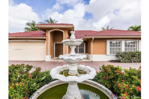 15753 SW 100th Terrace, Miami, FL 33196, Sold 02/13/19