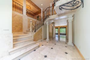 3503 Bayshore Villas Dr, Miami, FL 33133, Sold 05/31/19