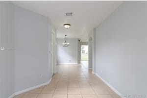 658 NE 21st Terrace, Homestead, FL 33033, Sold 05/16/19