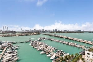 400 Alton Rd, Miami Beach, FL 33139, Sold 02/11/20