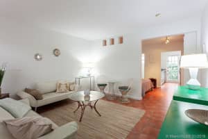 911 Meridian Ave, Miami Beach, FL 33139, Sold 03/20/20