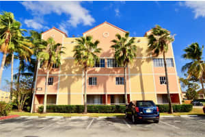 6045 NW 186th St, Hialeah, FL 33015, Sold 02/11/19