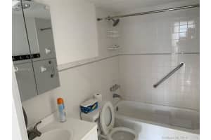 401 Ocean Dr, Miami Beach, FL 33139, Sold 02/11/19