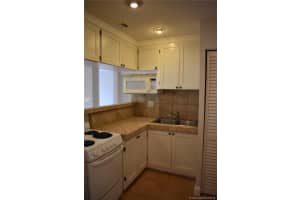 1130 11th St #2a, Miami Beach, FL 33139, Sold 08/20/19