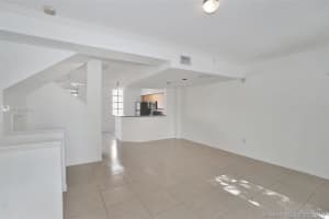 2971 NE 185th St, Aventura, FL 33180, Sold 08/22/19