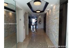 18000 N Bay Rd, Sunny Isles Beach, FL 33160, Sold 01/18/19