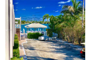 405 N Hibiscus Dr, Miami Beach, FL 33139, Sold 03/11/19