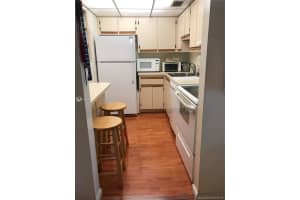 8411 NW 8th St, Miami, FL 33126, Sold 02/28/19
