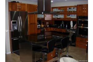 46 NW 85th Ct, Miami, FL 33126, Sold 07/31/19