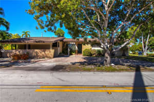 1215 Cleveland Rd, Miami Beach, FL 33141, Sold 12/13/19
