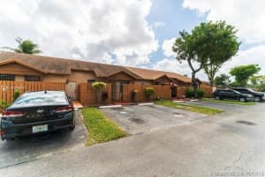 6744 NW 188th Terrace, Hialeah, FL 33015, Sold 05/30/19