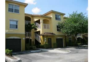 9620 NW 2nd St, Pembroke Pines, FL 33024, Sold 03/15/19