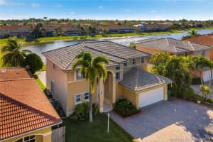 15832 SW 66th Ln, Miami, FL 33183, Sold 04/18/19