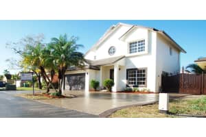 19060 NW 78th Ave, Hialeah, FL 33015, Sold 02/15/19
