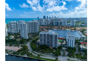 3640 Yacht Club Dr, Aventura, FL 33180, Sold 07/05/19