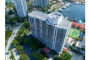3640 Yacht Club Dr, Aventura, FL 33180, Sold 07/05/19