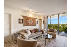3640 Yacht Club Dr, Aventura, FL 33180, Sold 07/05/19